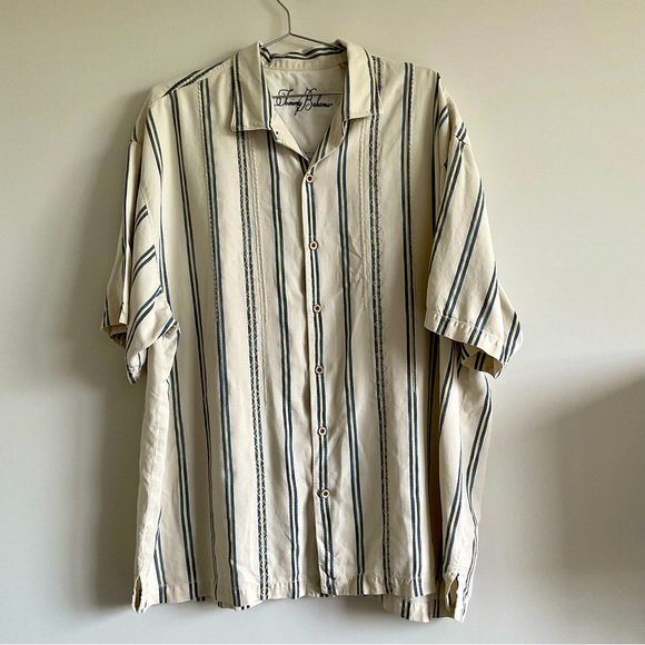 Tommy Bahama Other - Tommy Bahama XXL Men’s s Shirt. Perfect Condition.